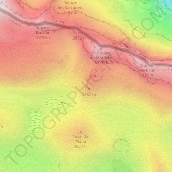 Gruta Casteret topographic map, elevation, terrain