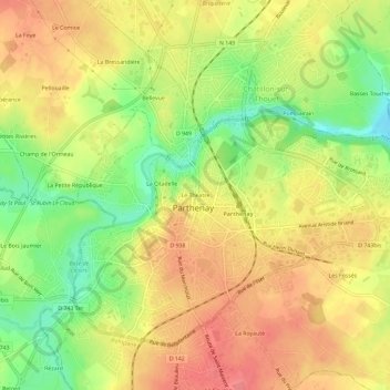 Le Theatre topographic map, elevation, terrain
